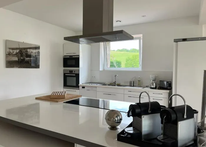 Les Cerisiers Binel à Ronsac Aigrefeuille